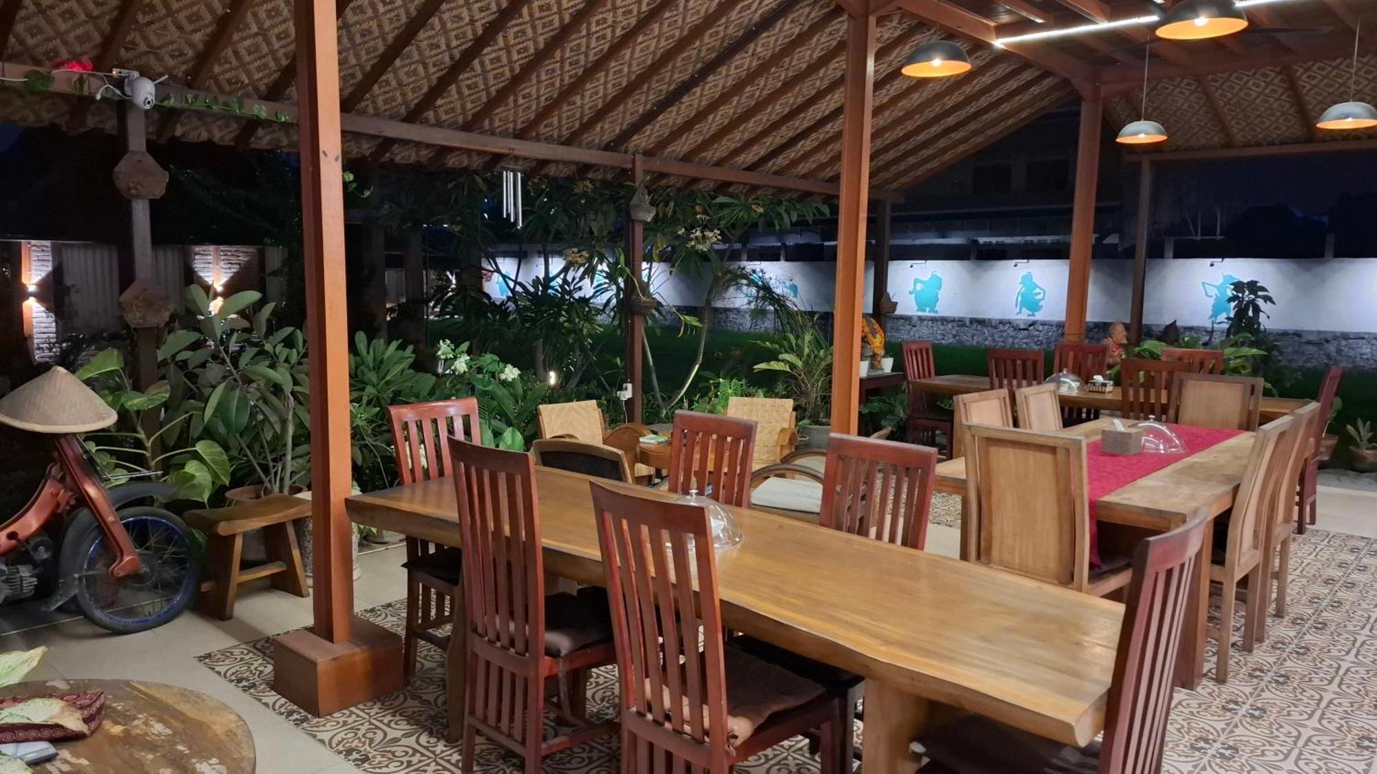 Alamanda Family Villas, Pool & Local Tours Jogjacarta Exterior foto